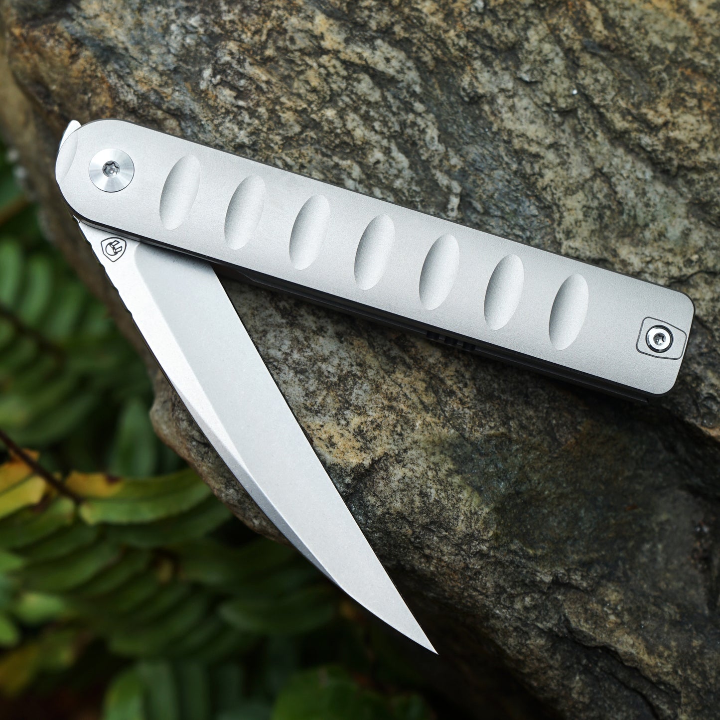 Pipefish MK-16(SW) M390 Blade Tiguass Design Front Opening Stone Washing