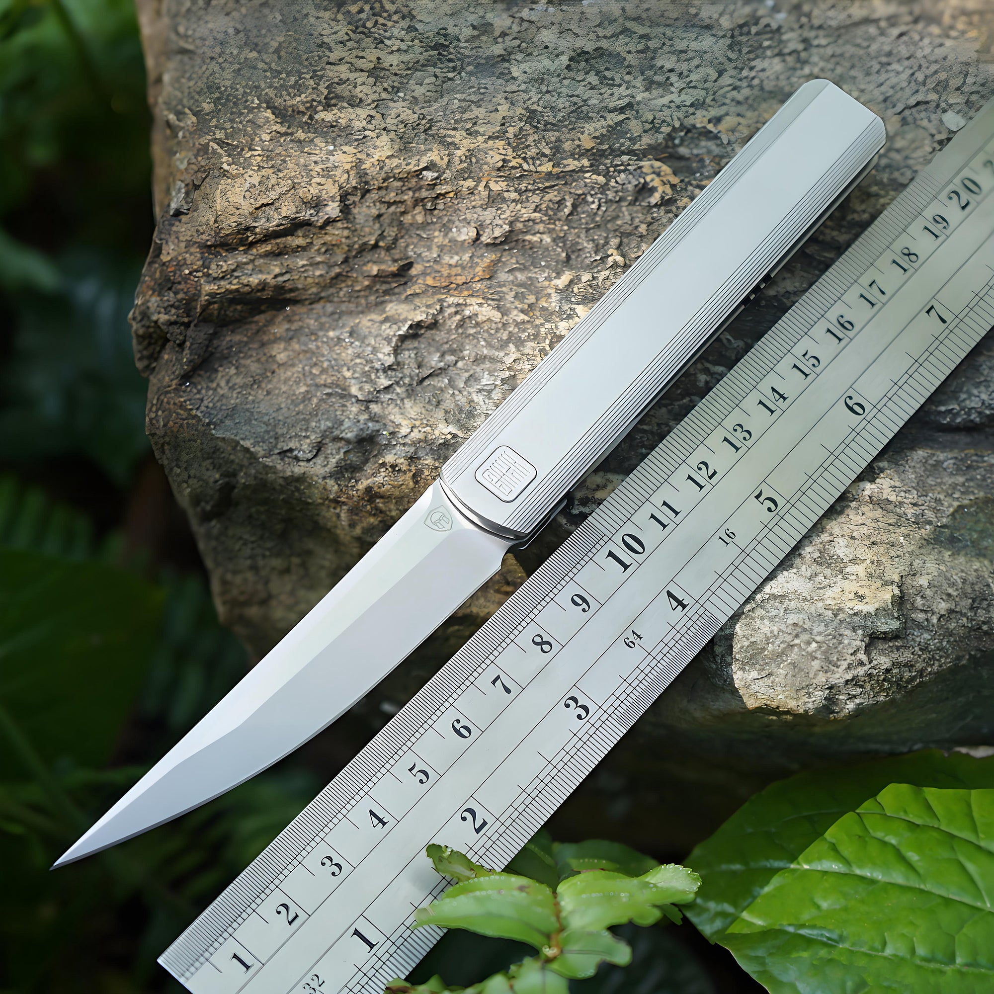 墨” MK-28(TiN) M390 Blade Semi-Integral Titanium Front Flipper