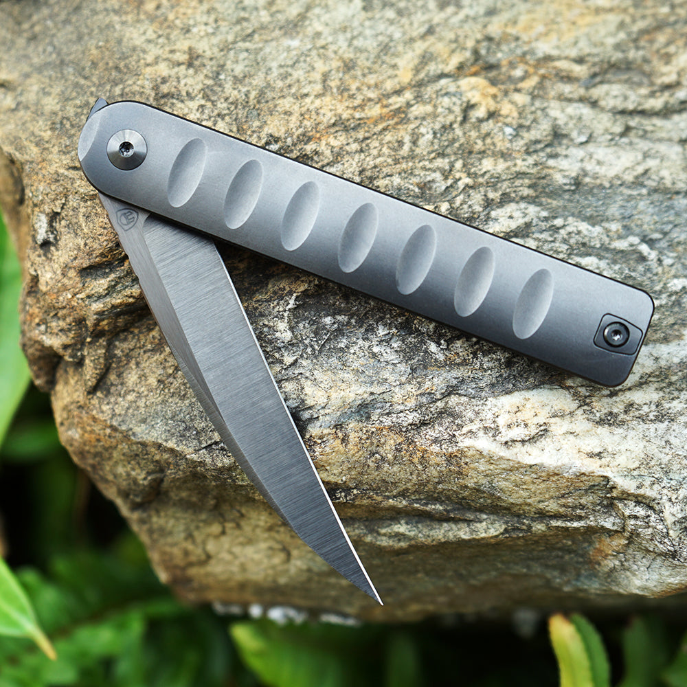 Pipefish MK-16(DLC) M390 Blade Tiguass Design Front Opening Wire Drawing+DLC
